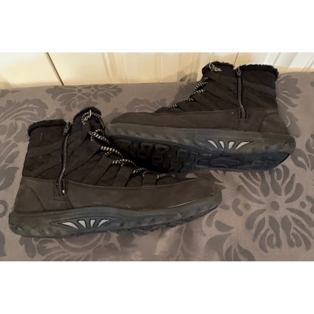Skechers Women's Black Winter Boots Size 7 Fur Lined Lace Up Side Zip Cozy - Picture 6 of 6